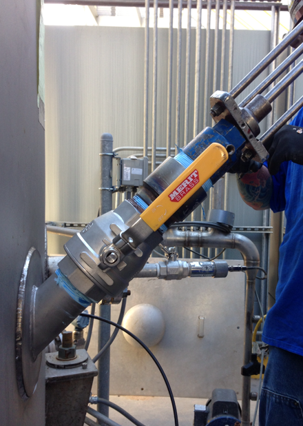 Tap Master, Inc. - 45 degree Hot Tap on 36' 316 S/S Tank